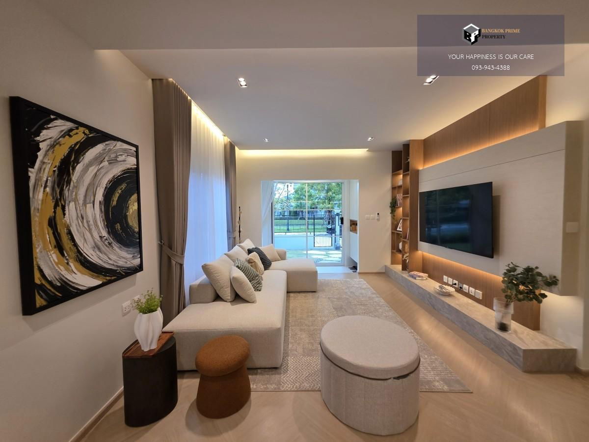 picture Villaggio 3 Srinakarin-Bangna | Single house with garden in front #2025120113283 - 3/12