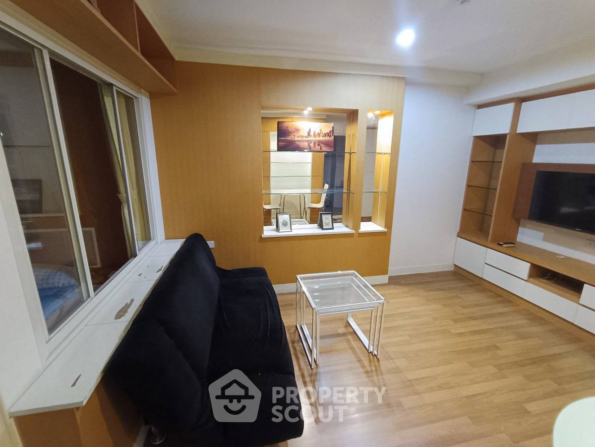 picture 1-BR Condo at Lumpini Place Pinklao 2 near MRT Bang Yi Khan (ID 1325893) - 2/12