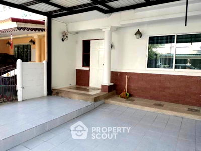 ทาวน์โฮม เซ็นทรัล พลาซ่า บางนา : ทาวน์เฮาท์ 3-ห้องนอน ใน สำโรงเหนือ (ID 1990362)