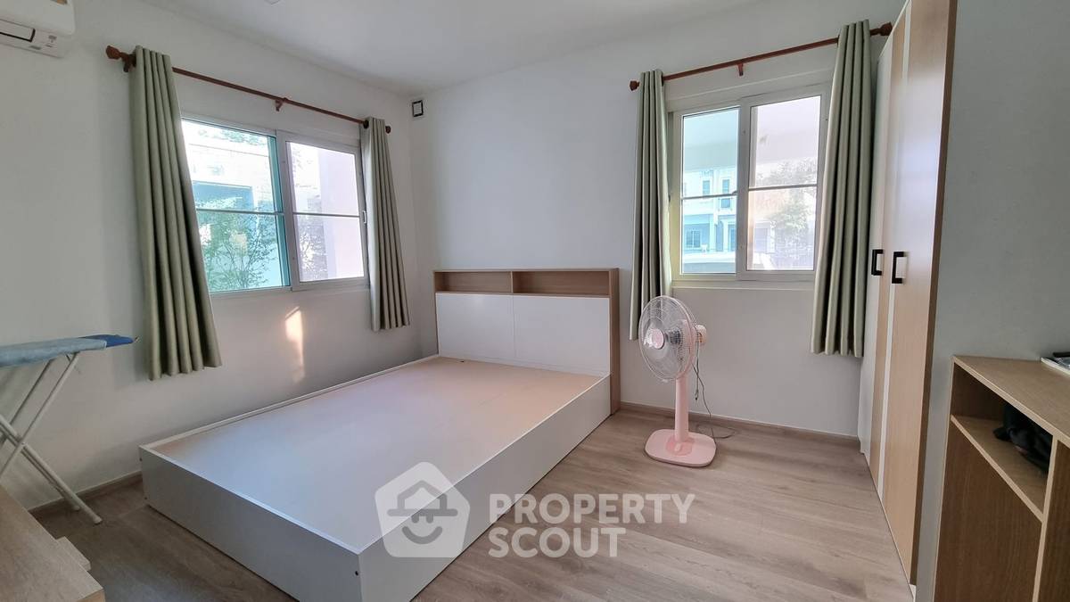 รูป บ้าน 3-ห้องนอน ใน แพรกษา (ID 2027230) - รูปที่ 9/15