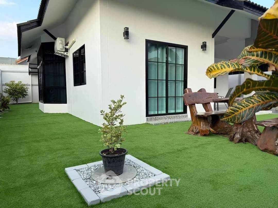 รูป บ้าน 3-ห้องนอน ใกล้ พัทยาตะวันออก (ID 1926932) - รูปที่ 4/19