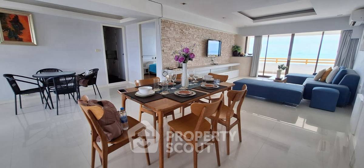 picture 3-BR Condo at Sunshine Beach Condotel close to Pattaya (ID 2450182) - 1/19