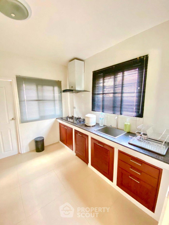 รูป บ้าน 3-ห้องนอน ใน สุรศักดิ์ (ID 1856938) - รูปที่ 13/38