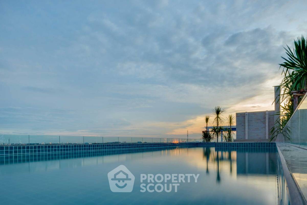 picture 2-BR Condo at Bangkok Feliz @ Bangkhae Station near MRT Lak Song (ID 1362357) - 3/7