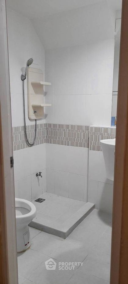 รูป ทาวน์เฮาท์ 3-ห้องนอน ใน ท่าแร้ง (ID 1597692) - รูปที่ 11/11