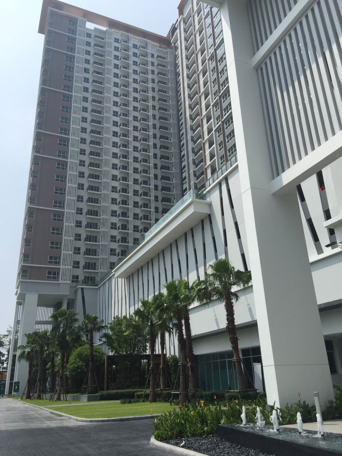 รูป คอนโดเดอะพาร์คแลนด์ เพชรเกษม บันได bts หลักสอง ตรงข้ามเดอะมอล ขายพร้อมผู้เช่า 2 ปี - รูปที่ 6/8