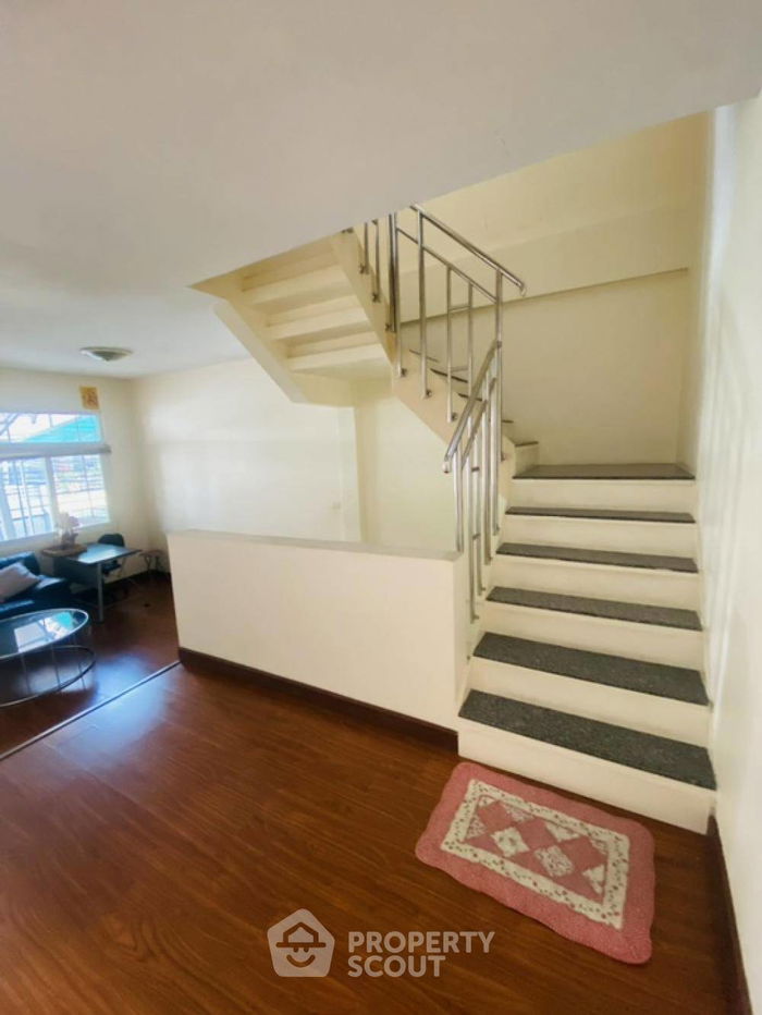 รูป ทาวน์เฮาท์ 3-ห้องนอน ใน คลองเจ้าคุณสิงห์ (ID 1595465) - รูปที่ 3/6