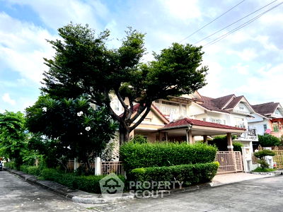 Houses for sale Min Buri : 3-BR House at Parkway Chalet Ramkhamhaeng in Min Buri (ID 1751066)
