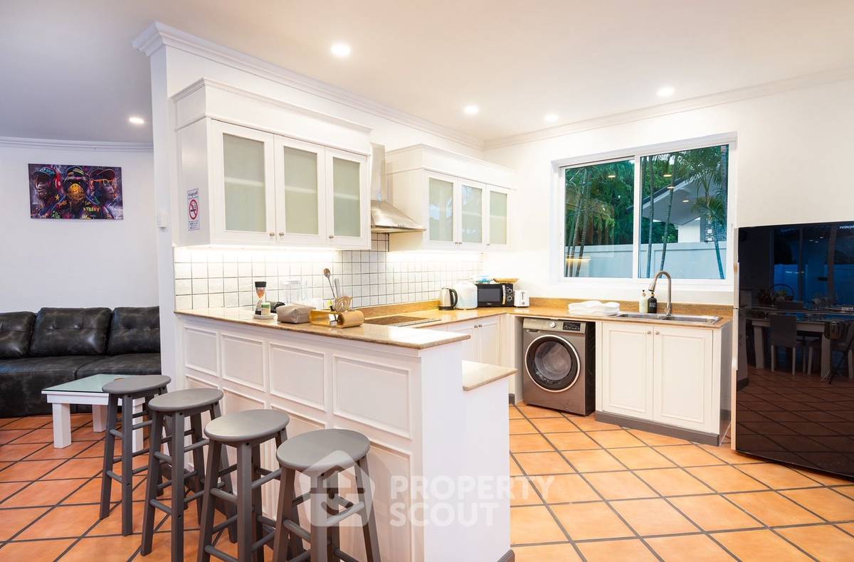 รูป วิลล่า 4-ห้องนอน ใน โป่ง (ID 2162974) - รูปที่ 3/31