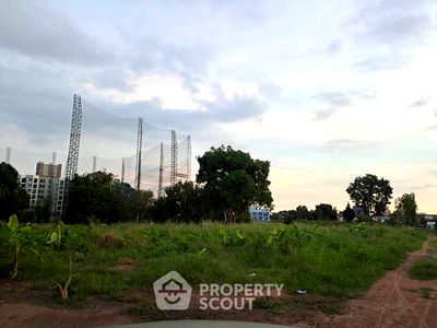 Land for sale Pattaya Night Bazaar : 9,200 m² Land for Rent and Sale close to Pattaya North (ID 1532707)