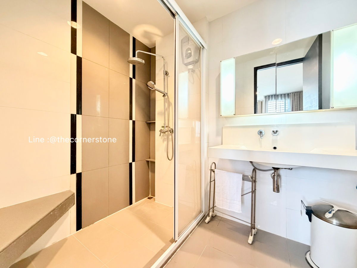 รูป ห้องสวย❗️ชั้นสูง ให้เช่า “ 𝐑𝐡𝐲𝐭𝐡𝐦 𝐑𝐚𝐭𝐜𝐡𝐚𝐝𝐚 “  1 ห้องนอน 1 ห้องน้ำ ติด MRT-รัชดาภิเษก  [251453 ] - รูปที่ 15/16