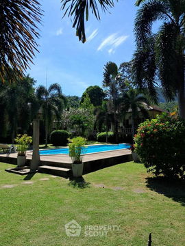 8,000 m² Land for Sale in Maenam (ID 1913846)