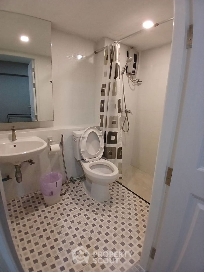 picture 1-BR Condo at Thonglor Tower Condominium near BTS Thong Lor (ID 1944584) - 13/16