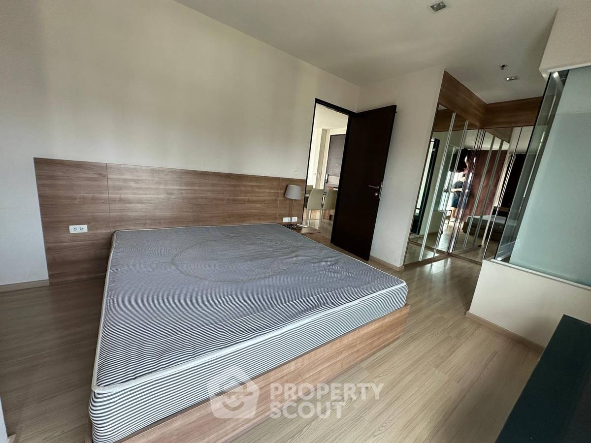 รูป คอนโด 2-ห้องนอน ที่ ริธึ่ม สาทร ใกล้ BTS สะพานตากสิน (ID 1942221) - รูปที่ 4/7