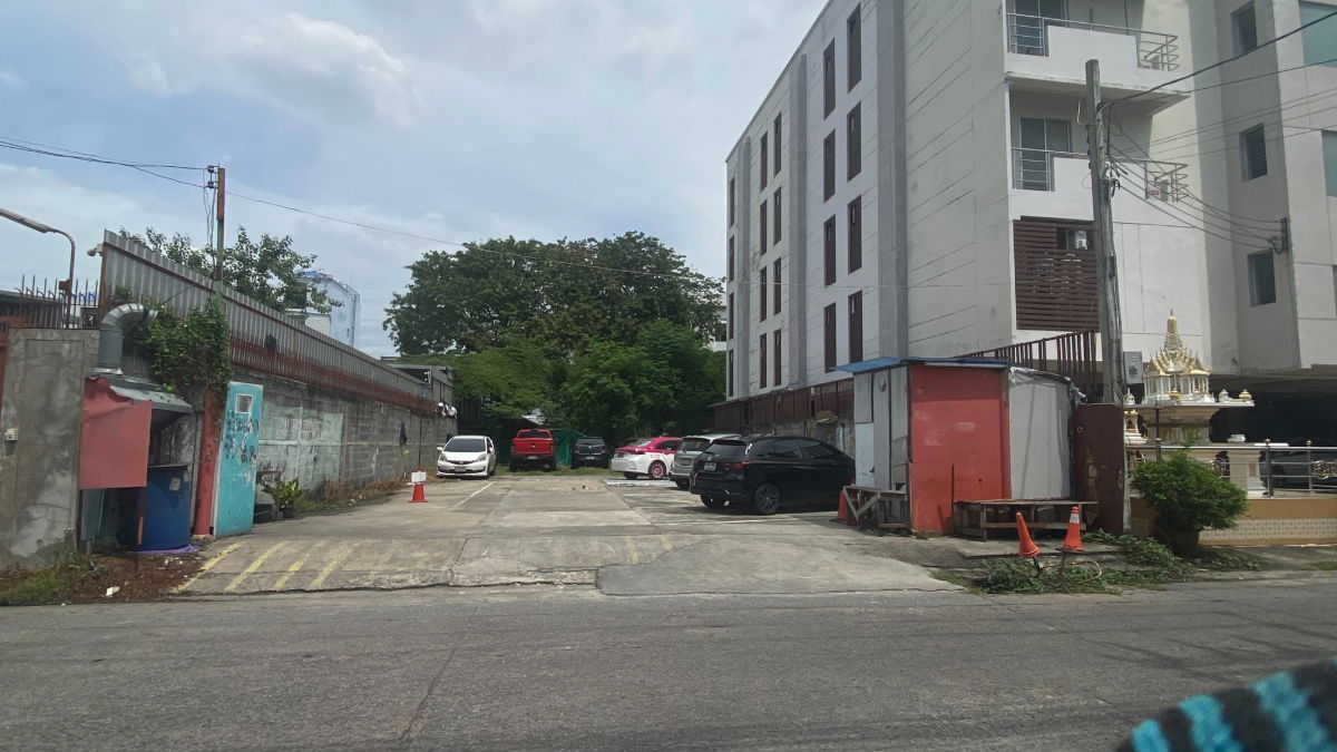 รูป Vายที่ดินลาดพร้าว 101 เนื้อที่ 83 ตรว. - รูปที่ 6/8