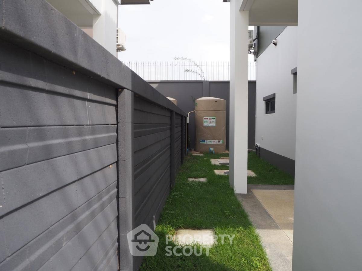 picture 3-BR House at Saransiri Chaiyaphruek - Chaengwattana in Khlong Khoi (ID 1606936) - 16/16