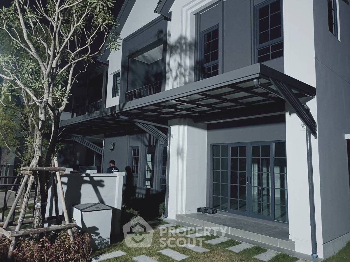 รูป บ้าน 4-ห้องนอน ใน บางแก้ว (ID 2033459) - รูปที่ 9/9