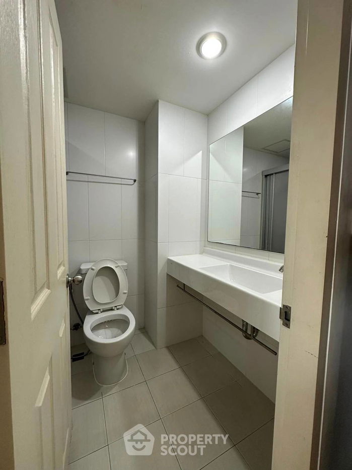 picture 1-BR Condo at U Delight @ Jatujak Station near BTS Mo Chit (ID 1676215) - 5/11