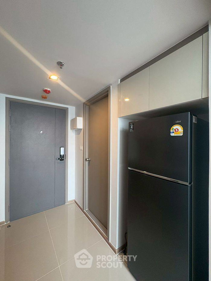 picture 1-BR Condo at Ideo Rama 9 - Asoke near MRT Phra Ram 9 (ID 2452637) - 6/14