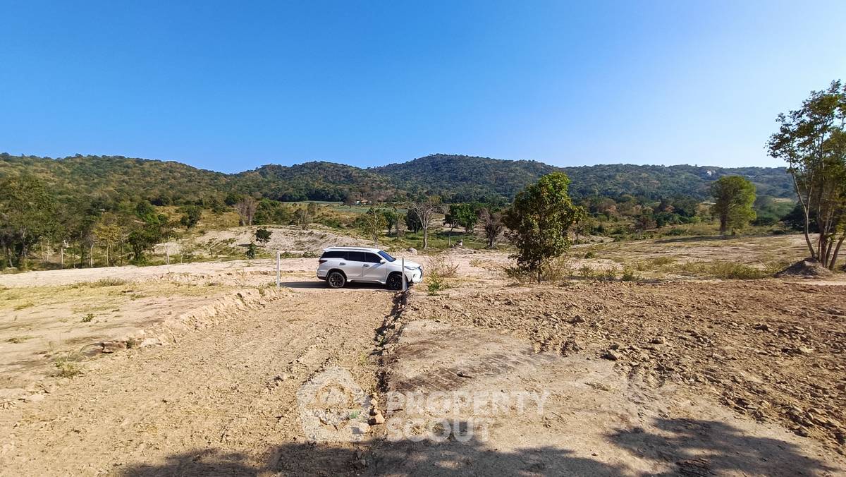 รูป ที่ดินสำหรับปล่อยขาย 1,200 ตารางเมตร แถว ใน ทับใต้ (ID 1998316) - รูปที่ 10/16