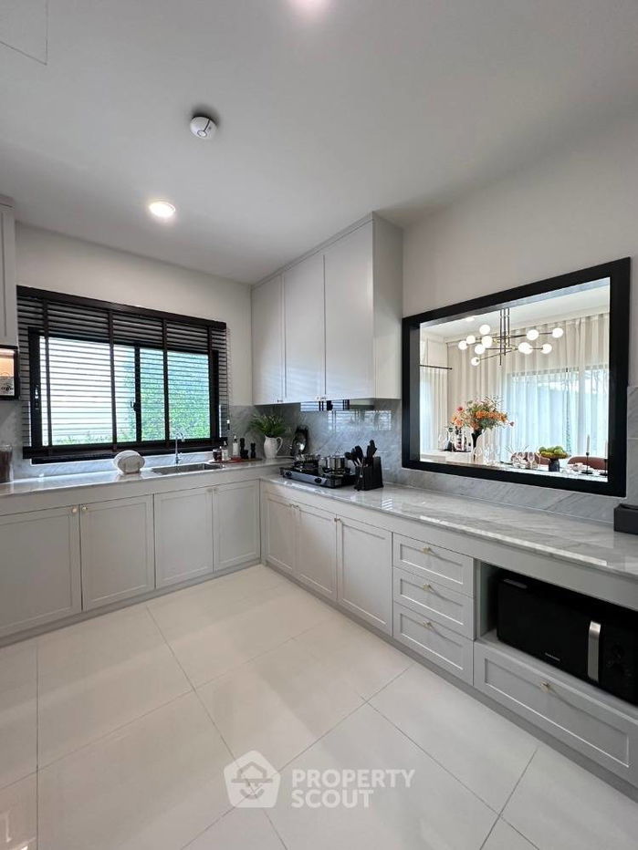 รูป บ้าน 5-ห้องนอน ใน ศีรษะจรเข้ใหญ่ (ID 2047019) - รูปที่ 12/37