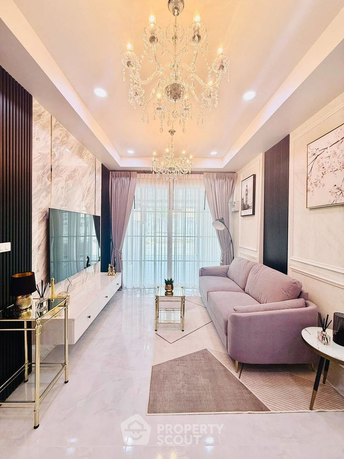 รูป ทาวน์เฮาท์ 2-ห้องนอน ใกล้ พัทยาตะวันออก (ID 2176427) - รูปที่ 2/23