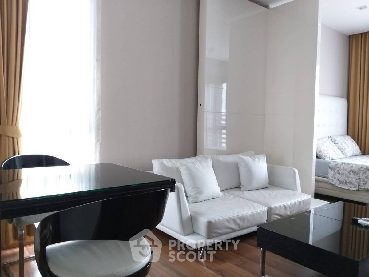 รูป คอนโด 1-ห้องนอน ที่ ไอวี่ แอมพิโอ รัชดา - พระราม 9 ใกล้ MRT ศูนย์วัฒนธรรมแห่งประเทศไทย (ID 825178) - รูปที่ 1/12