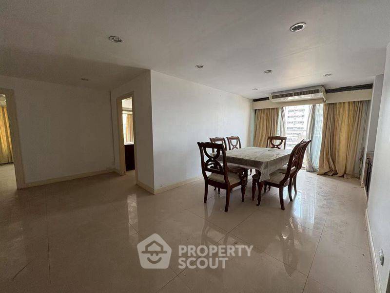 picture 3-BR Condo at Floraville Condominium near ARL Hua Mak (ID 2452580) - 3/18