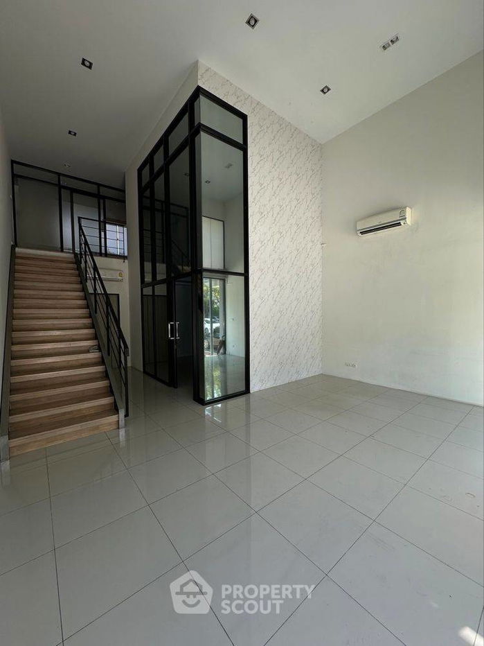 picture 1-BR Townhouse in Anusawari (ID 2448763) - 1/5