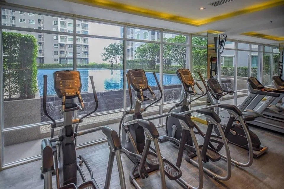 picture  Who wants it? Next to BTS Erawan. "Aspire Erawan" River bend view. Cool breeze. Near Kanchanaphisek Expressway. 15 minutes. Mega Bangna shopping mall.  - 15/18