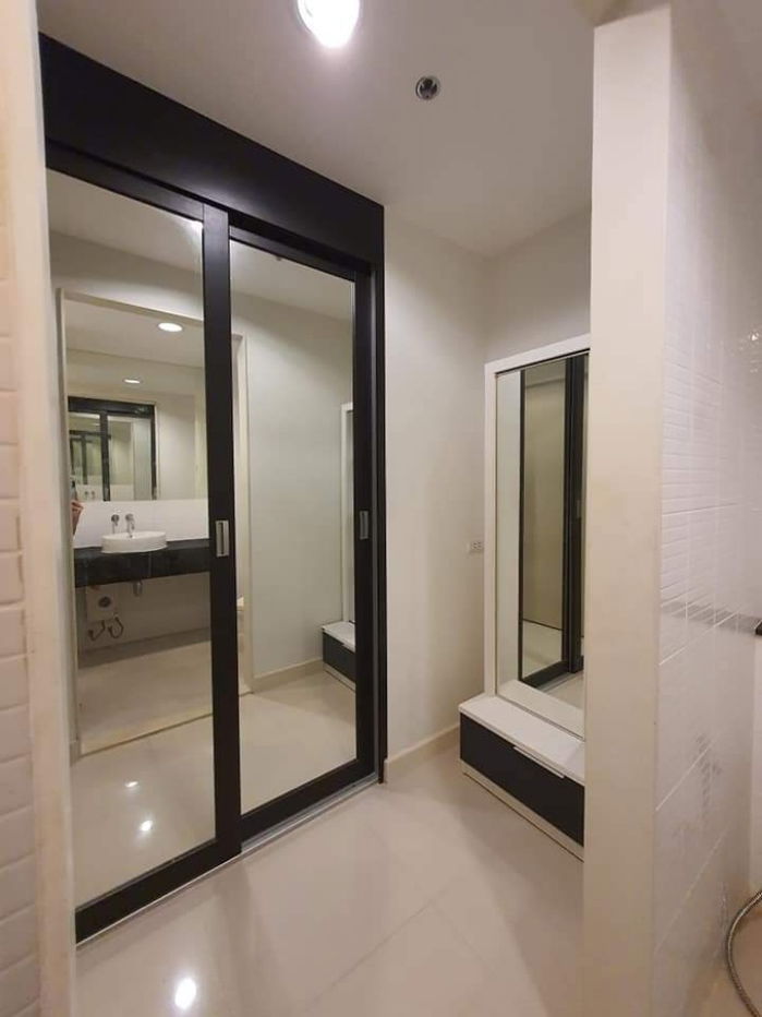 picture 1 Bedroom convinced Condo! Only 400 meters to MRT - 2/7