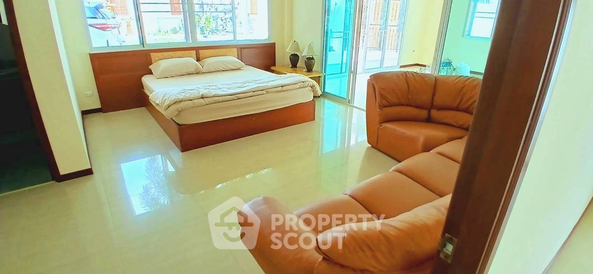 รูป บ้าน 5-ห้องนอน ใกล้ อ่างเก็บน้ำมาบประชัน (ID 2102311) - รูปที่ 9/13