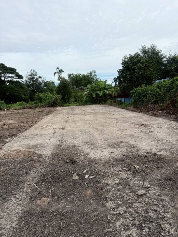 รูป ที่ดินคุณภาพคลองใหญ่บ้านสวนคลองเหมืองนครนายก66ตรวดาวน์50000ตรวละ4900ผ่อน3ปีไม่มีดอกเบี้ยเงินสดลด30000ใกล้ศูนยราชการน้ำไฟดินถมแล้วไม่ท่วมอากาศลมเย็น - รูปที่ 17/19