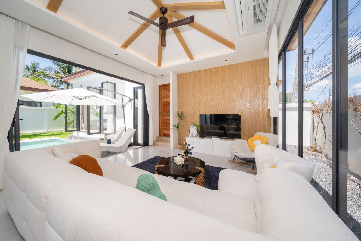 picture Contemporary 4-Bedroom Villa with Private Pool in Rawai, Phuket - U1701682 - 2/16