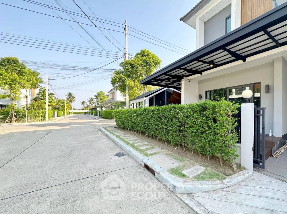 รูป บ้าน 4-ห้องนอน ใน บางกร่าง (ID 2052860) - รูปที่ 3/15