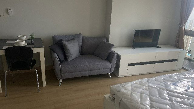 picture Condo Le Luk Condo for rent 15,000THB per month, Studio 33sqm ,Sukhumvit 71, BTS Phra Khanong - 1/8