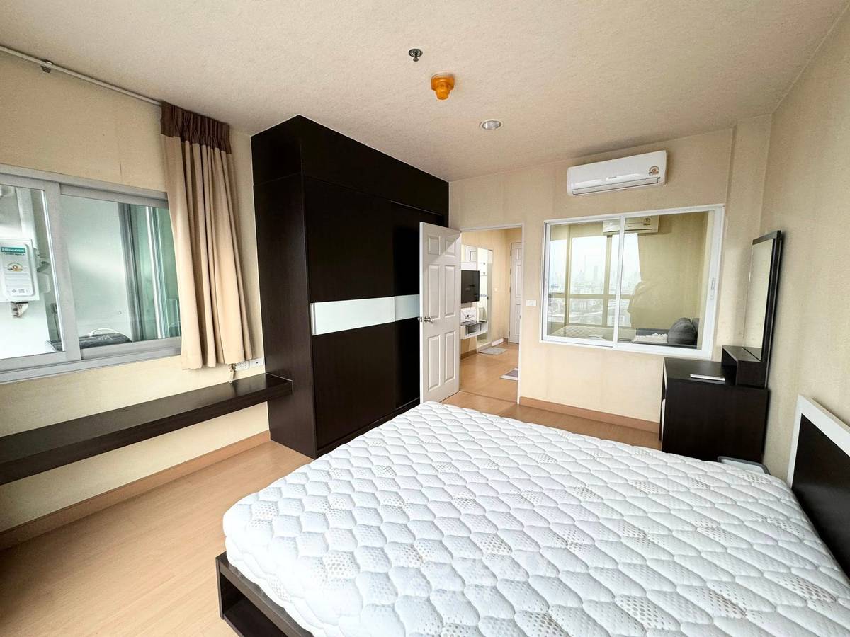 picture 1-BR Condo at Life @ Ratchada-Huaikwang near MRT Sutthisan (ID 2455929) - 4/10