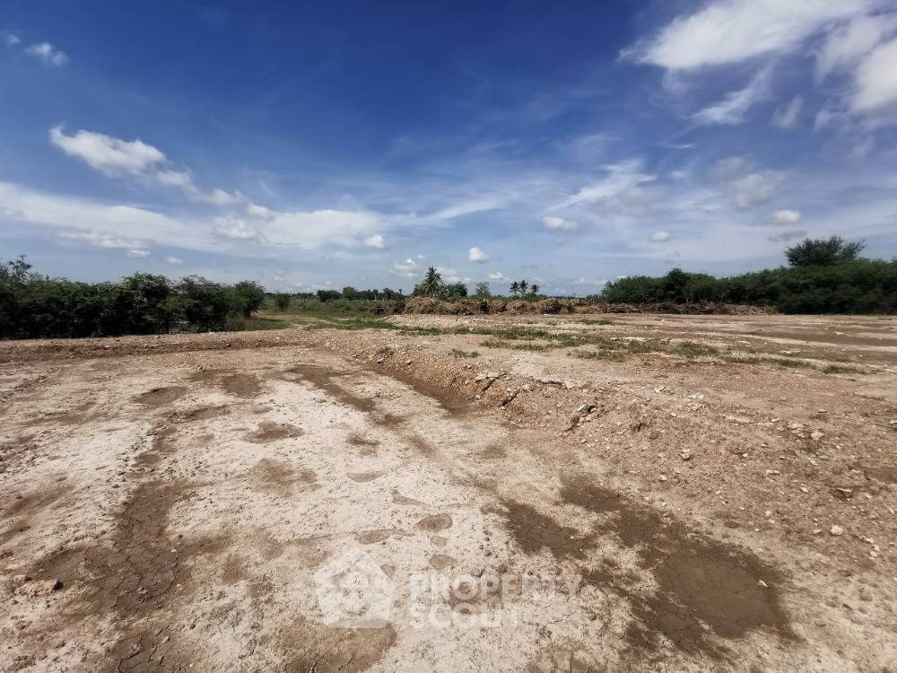 รูป ที่ดินสำหรับปล่อยขาย 46,400 ตารางเมตร แถว ใกล้ หาดเจ้าสำราญ (ID 1405058) - รูปที่ 1/3