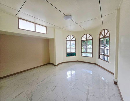 รูป ขายบ้าน รีโนเวทใหม่ชั้นเดียว 5 นอน 2 น้ำ 80 ตรว. ใกล้สี่แยกหนองหอย 400เมตร - รูปที่ 6/8