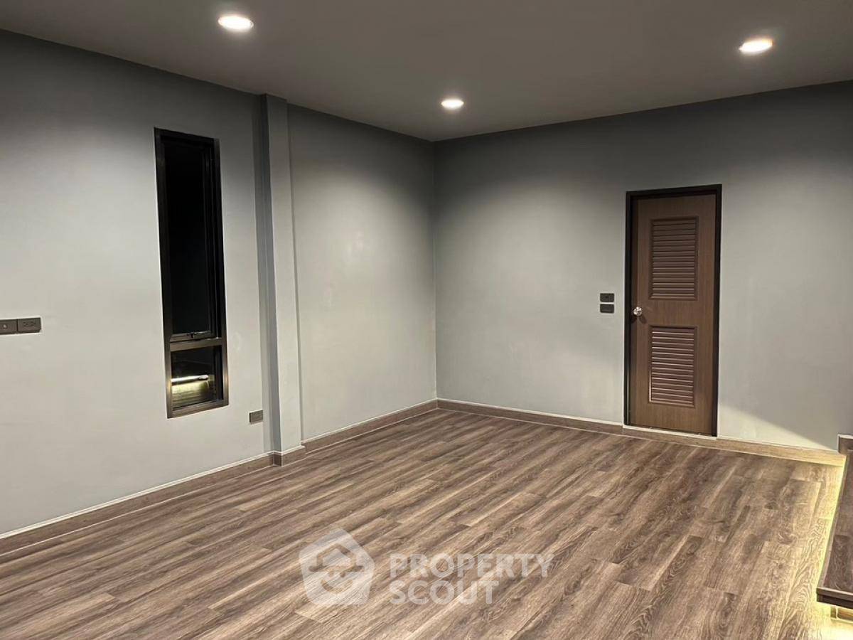 รูป บ้าน 3-ห้องนอน ใน บางขุนเทียน (ID 1901507) - รูปที่ 25/40