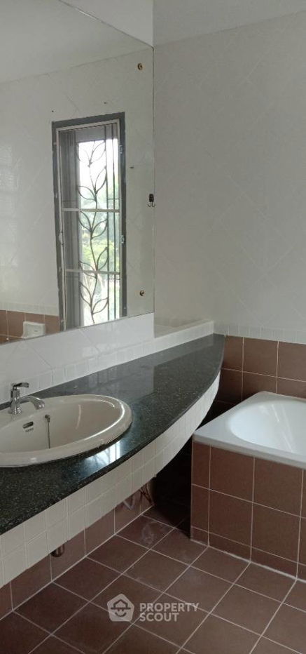 รูป บ้าน 4-ห้องนอน ใน ทรายกองดิน (ID 1803868) - รูปที่ 15/17