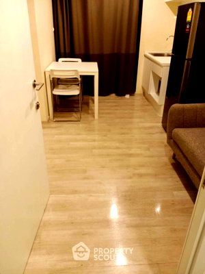 Condos for sale : 1-BR Condo at Plum Condo Central Station near MRT Sam Yaek Bang Yai (ID 598356)