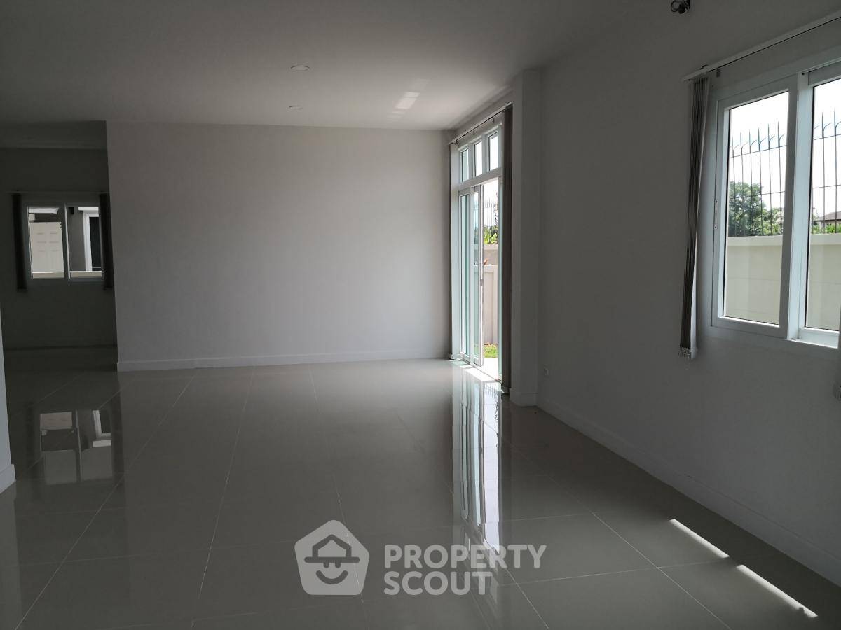 รูป บ้าน 4-ห้องนอน ใน บางรักพัฒนา (ID 1794240) - รูปที่ 2/6