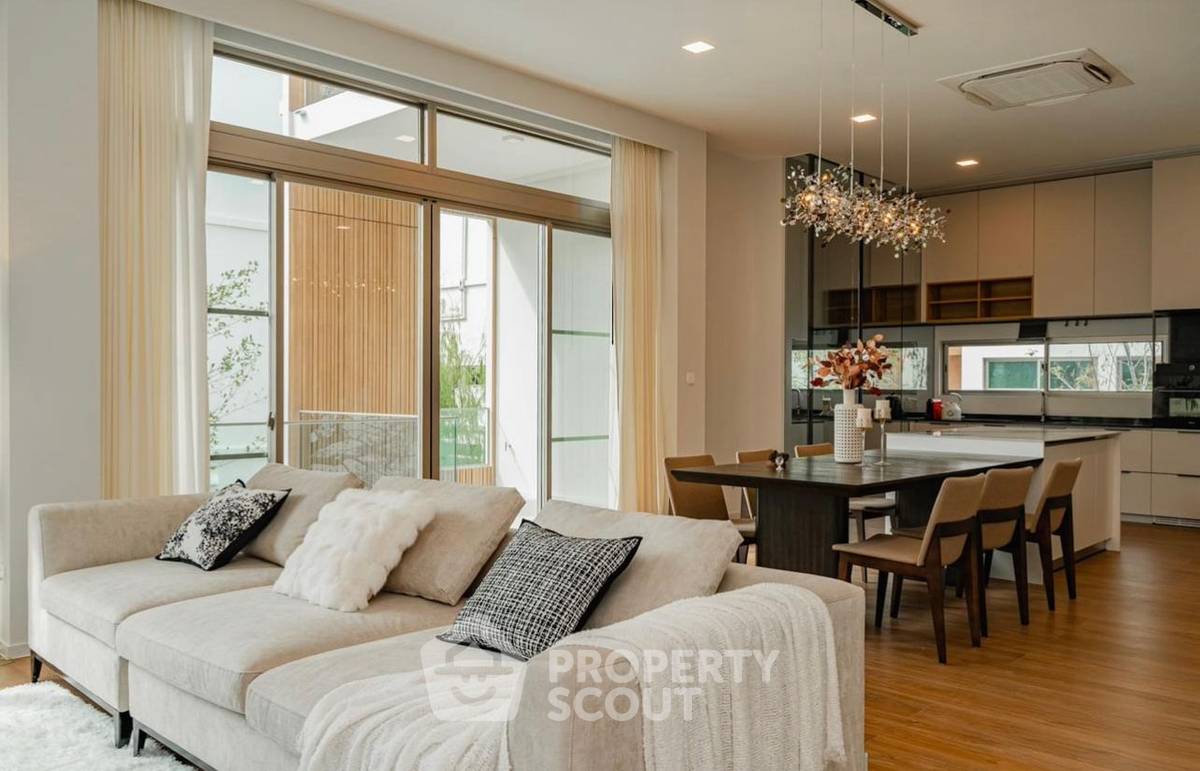 picture 3-BR House at VIVE Rama 9 close to Krungthep Kreetha (ID 1582355) - 7/14