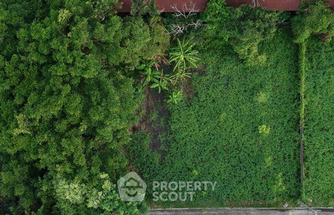 476 m² Land for Sale in Sam Wa Tawan Ok (ID 2141483)