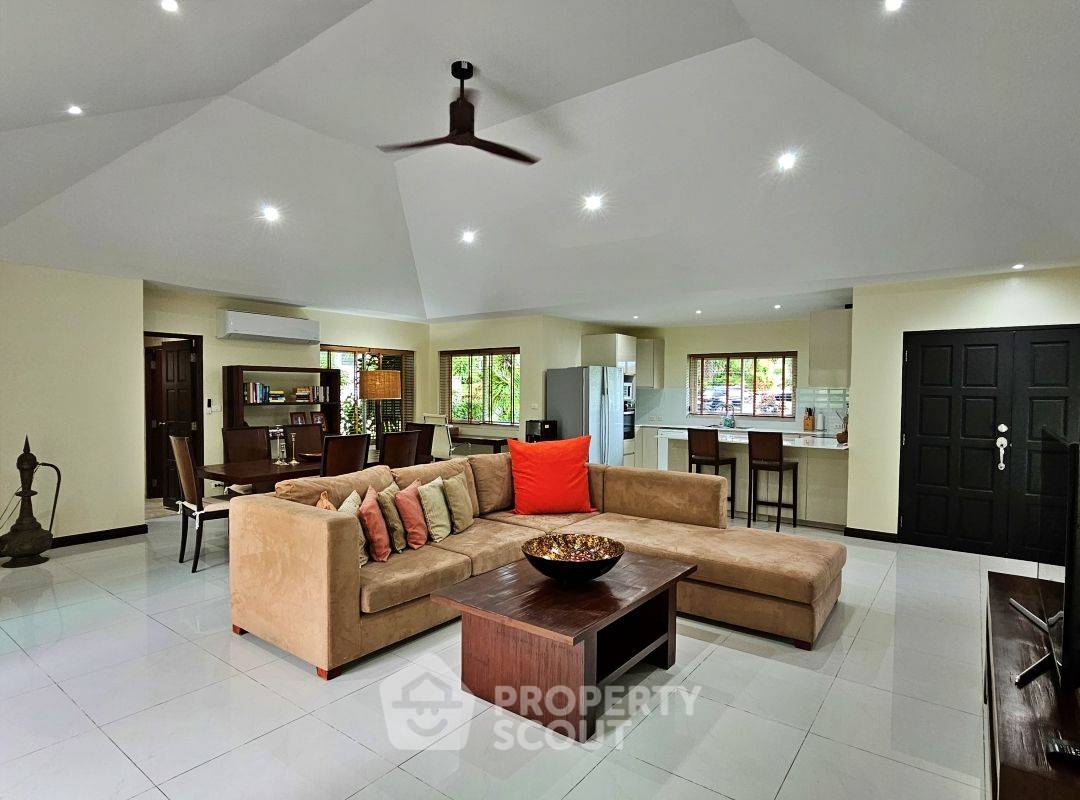 รูป วิลล่า 3-ห้องนอน ใกล้ กะทู้ (ID 1889149) - รูปที่ 10/25