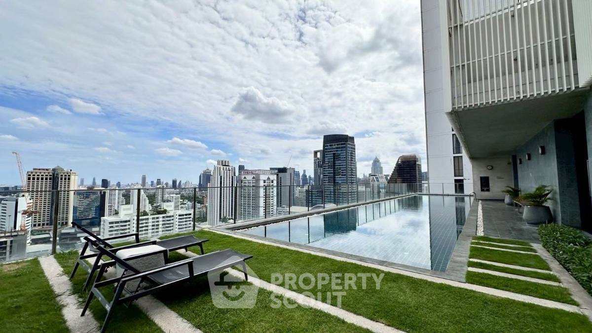 picture 2-BR Condo at Noble Recole Sukhumvit 19 near MRT Sukhumvit (ID 2325036) - 13/16