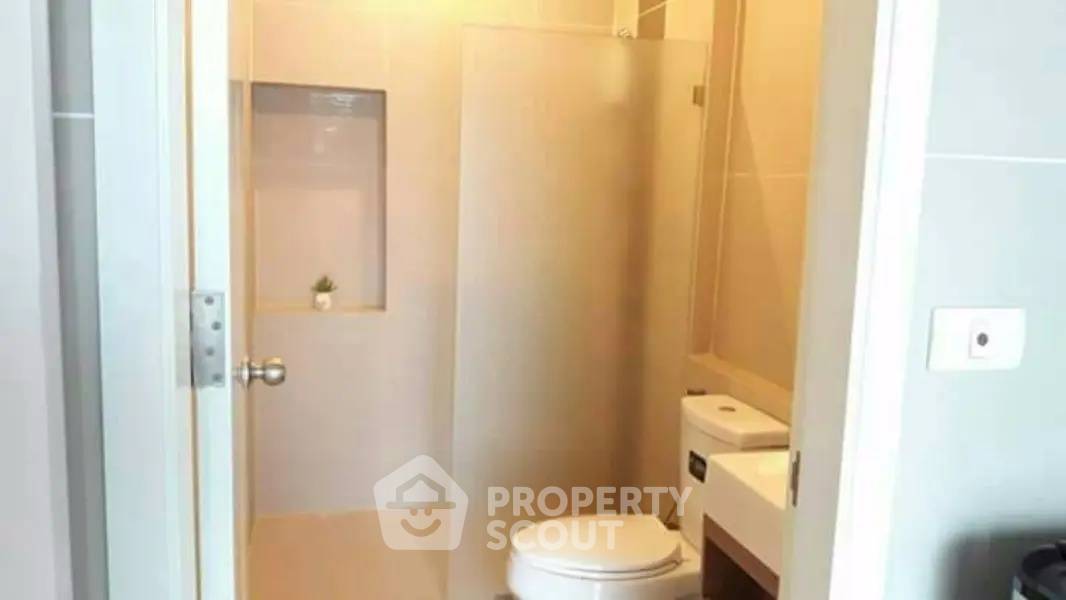 picture 1-BR Condo at Happy Condo Ladprao 101 in Khlong Chaokhun Sing (ID 2234715) - 8/9