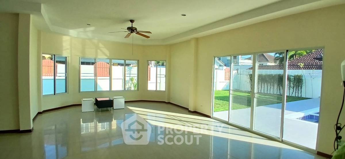 รูป บ้าน 5-ห้องนอน ใกล้ อ่างเก็บน้ำมาบประชัน (ID 2102311) - รูปที่ 4/13