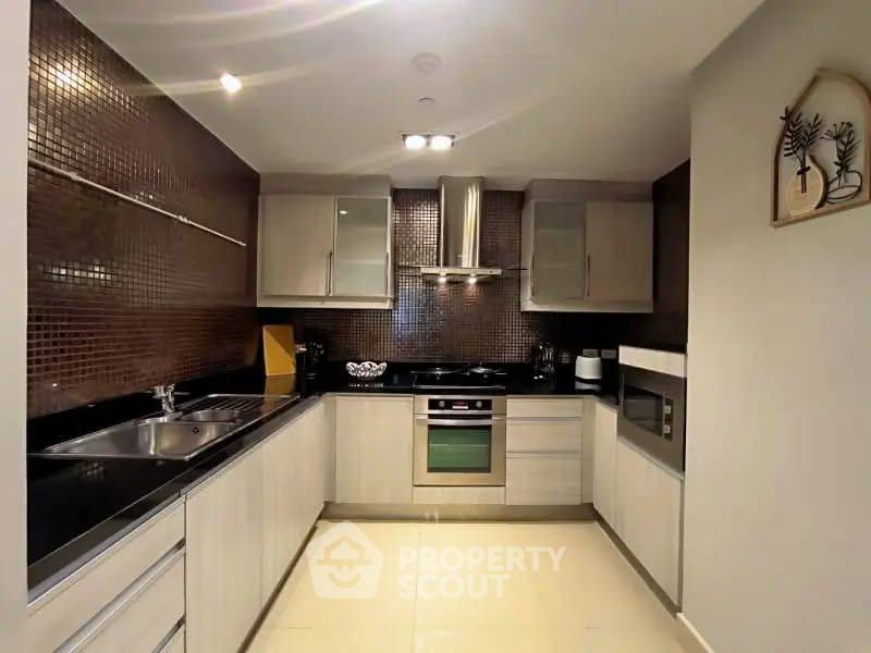 รูป คอนโด 2-ห้องนอน ที่ ลา รอยัล ใกล้ เมืองพัทยา (ID 2160226) - รูปที่ 5/9